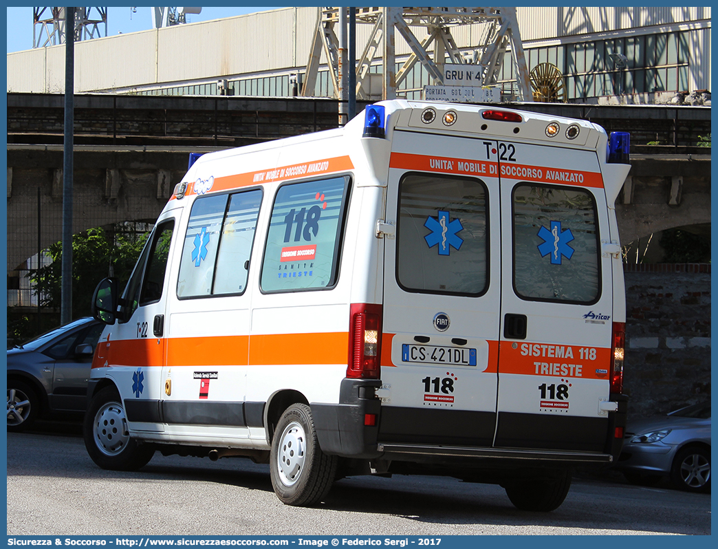 T22
118 Trieste
Fiat Ducato II serie restyling
Allestitore Aricar S.p.A.
Parole chiave: 118;Trieste;Ambulanza;Autoambulanza;Fiat;Ducato;Aricar