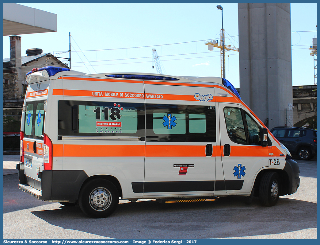 T28
118 Trieste
Fiat Ducato III serie
Allestitore Aricar S.p.A.
Parole chiave: 118;Trieste;Ambulanza;Autoambulanza;Fiat;Ducato;Aricar