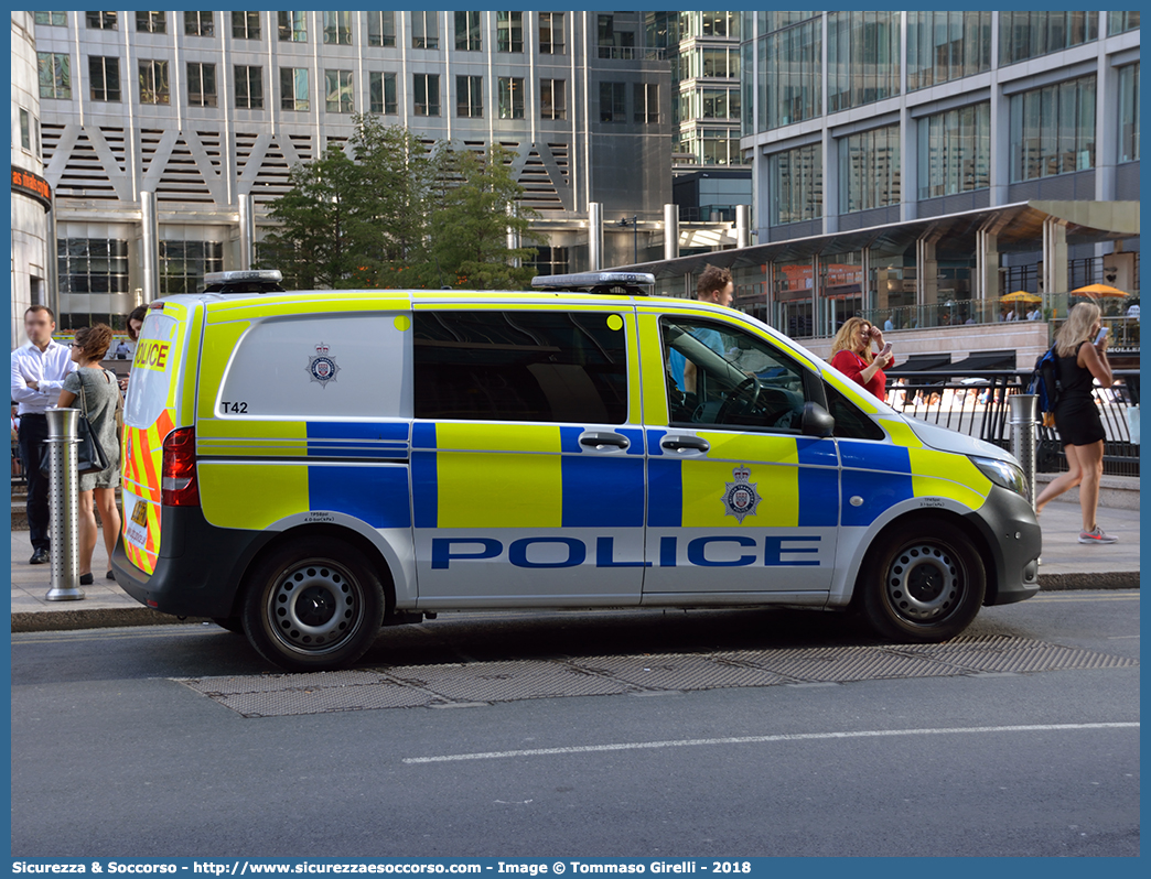 T42
United Kingdom of Great Britain and Northern Ireland
British Transport Police
Mercedes Benz V-Class III generation
Parole chiave: UK;United;Kingdom;Great;Britain;Northern;Ireland;British;Transport;Police;BTP;Mercedes;Benz;V;Class