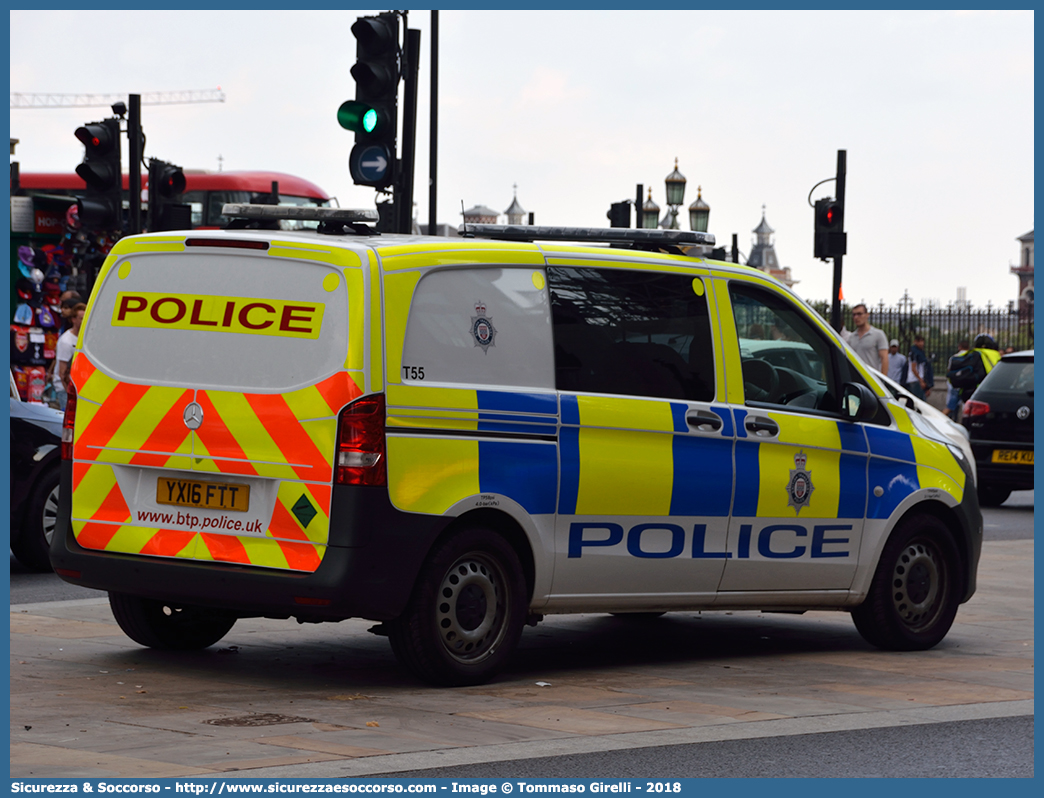 T55
United Kingdom of Great Britain and Northern Ireland
British Transport Police
Mercedes Benz V-Class III generation
Parole chiave: UK;United;Kingdom;Great;Britain;Northern;Ireland;British;Transport;Police;BTP;Mercedes;Benz;V;Class