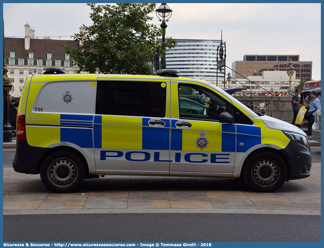 T55
United Kingdom of Great Britain and Northern Ireland
British Transport Police
Mercedes Benz V-Class III generation
Parole chiave: UK;United;Kingdom;Great;Britain;Northern;Ireland;British;Transport;Police;BTP;Mercedes;Benz;V;Class