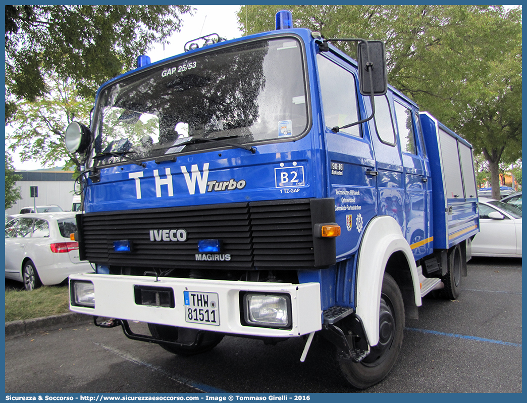 THW 81511
Bundesrepublik Deutschland
Technisches Hilfswerk
Iveco 90-16
Parole chiave: THW;Technisches;Hilfswerk;Iveco;90-16;90.16