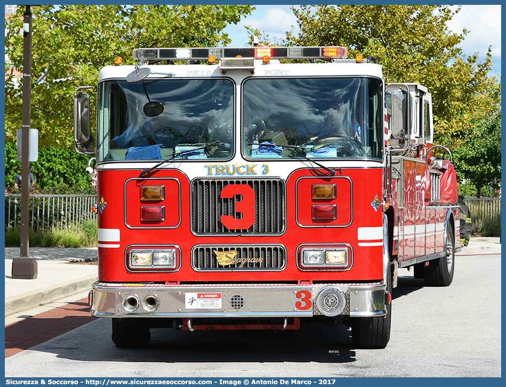 Truck 3
United States of America
Baltimore City Fire Department
Tractor-Drawn Aerial
Parole chiave: United;States;of;America;USA;U.S.A.;Baltimore;City;Fire;Department;BCFD;B.C.F.D.;Tractor;Drawn;Aerial