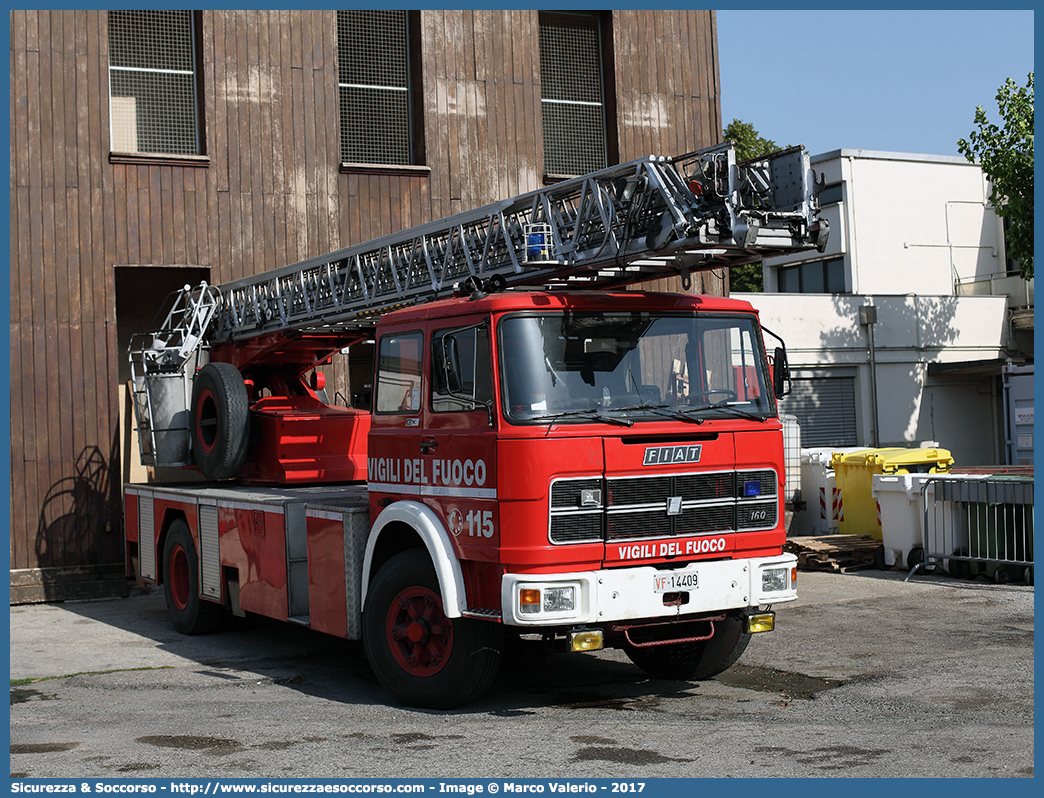 VF 14409
Corpo Nazionale Vigili del Fuoco
Iveco 160NC
Allestitore Magirus
Parole chiave: VVF;V.V.F.;Corpo;Nazionale;Vigili;del;Fuoco;AutoScala;AS;Iveco;160NC;Magirus