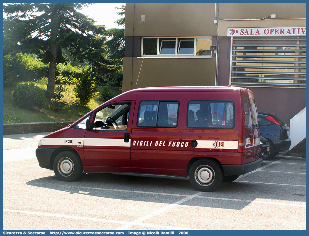 VF 20637
Corpo Nazionale Vigili del Fuoco
Citroen Jumpy I serie
Parole chiave: VVF;V.V.F.;Corpo;Nazionale;Vigili;del;Fuoco;Citroen;Jumpy