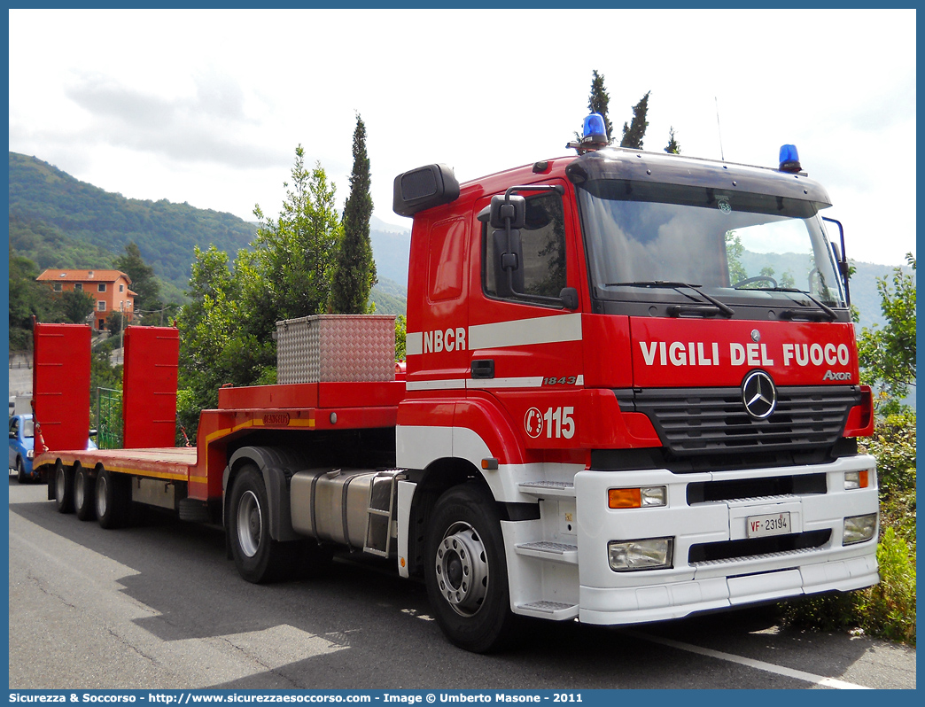 VF 23194
Corpo Nazionale Vigili del Fuoco
Nucleo N.B.C.R.
Mercedes Benz Axor 1843
Parole chiave: VVF;V.V.F.;Corpo;Nazionale;Vigili;del;Fuoco;NBCR;N.B.C.R.;Nucleare;Batteriologico;Chimico;Radiologico;Radiometrico;Radiometria;Radioattività;Radioattivita;Mercedes;Benz;Axor;1843