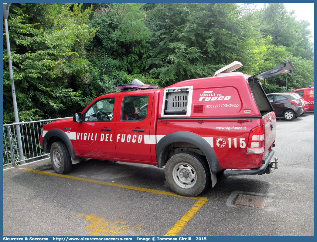 VF 25411
Corpo Nazionale Vigili del Fuoco
Nucleo Cinofili
Ford Ranger II serie
Parole chiave: VVF;V.V.F.;Corpo;Nazionale;Vigili;del;Fuoco;Ford;Ranger;Cinofili