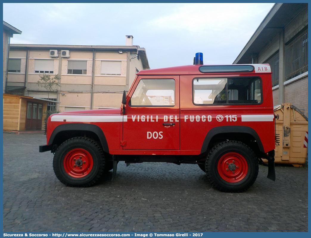 VF 28106
Corpo Nazionale Vigili del Fuoco
Servizio Antincendio Boschivo
Land Rover Defender 90
(variante)
Parole chiave: VVF;V.V.F.;Corpo;Nazionale;Vigili;del;Fuoco;AIB;A.I.B.;Servizio;Antincendio;Boschivo;Land Rover;Defender;90