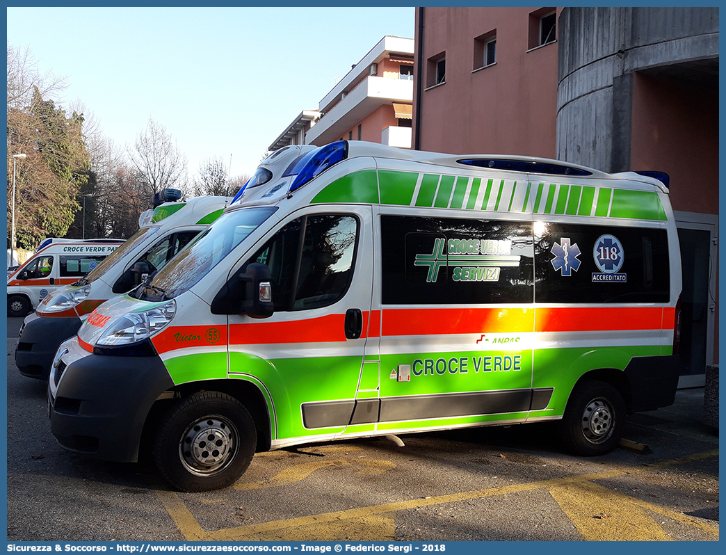 Victor 55
Croce Verde Servizi
Peugeot Boxer III serie
Allestitore Aricar S.p.A.
Parole chiave: Croce;Verde;Servizi;Padova;Ambulanza;Peugeot;Boxer;Aricar