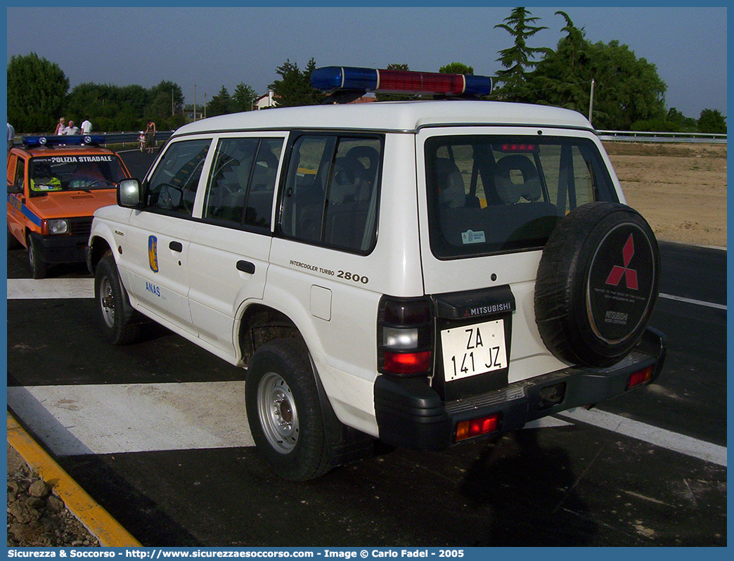 -
ANAS
Mitsubishi Pajero LWB II serie
Parole chiave: ANAS;A.N.A.S.;Azienda;Nazionale;Autonoma;Strade;Statali;Mitsubishi;Pajero;LWB