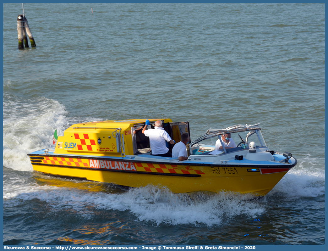 ECHO 11
SUEM 118 Venezia Mestre
Azienda ULSS 3 - Serenissima
Venezia
Idroambulanza
Allestitore Cantieri Vizianello S.r.l.
Parole chiave: 118;SUEM;S.U.E.M.;Venezia;Mestre;Emergenza;Idroambulanza;Imbarcazione;Motoscafo;Vizianello