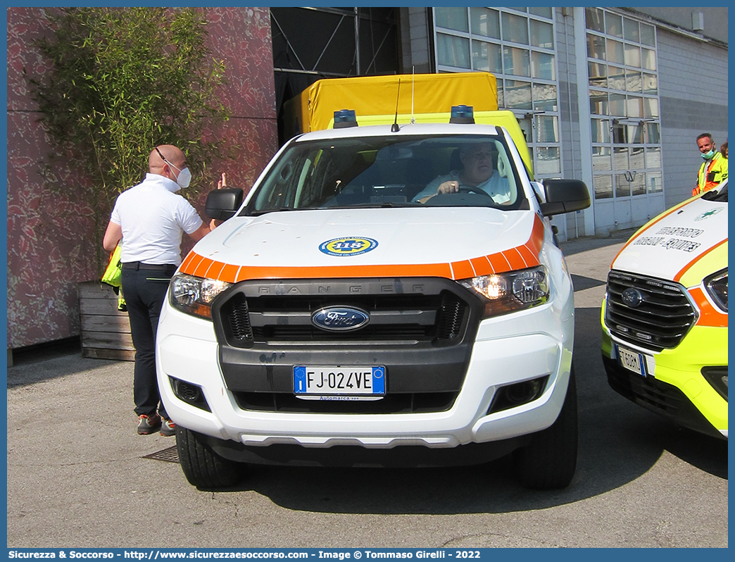 054
SUEM 118 Treviso Emergenza
Azienda ULSS 2 - Marca Trevigiana
Ford Ranger III serie restyling
Parole chiave: 118;SUEM;S.U.E.M.;Treviso;Emergenza;Azienda;ULSS;2;Marca;Trevigiana;Treviso;Ford;Ranger