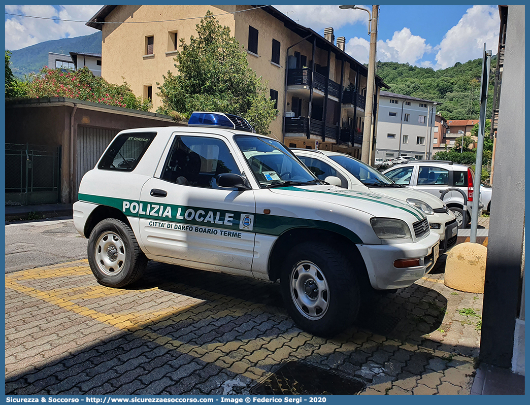 -
Polizia Locale
Comune di Darfo Boario Terme
Toyota RAV4 I serie
Parole chiave: PL;P.L.;PM;P.M.;Polizia;Locale;Municipale;Darfo;Boario;Terme;Toyota;RAV4