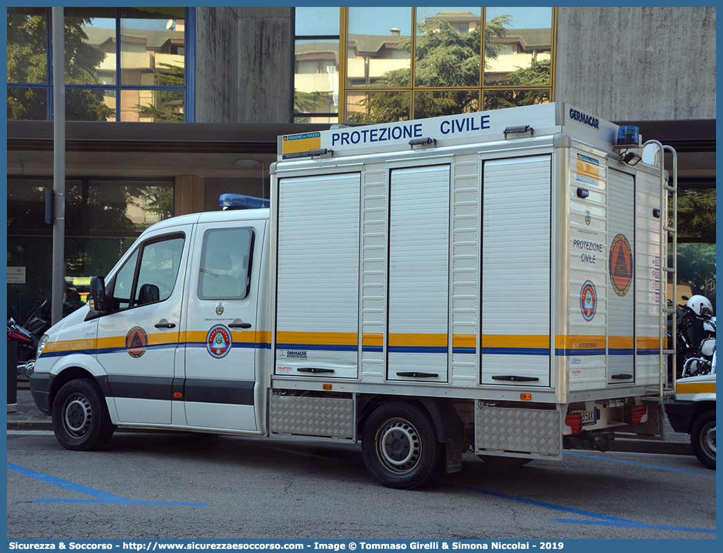 -
Protezione Civile
Comune di San Donà di Piave
Mercedes Benz Sprinter III serie
Allestitore Carrozzeria Battiston
Parole chiave: PC;P.C.;Protezione Civile;San;Donà;di;Piave;Mercedes;Benz;Sprinter;Battiston