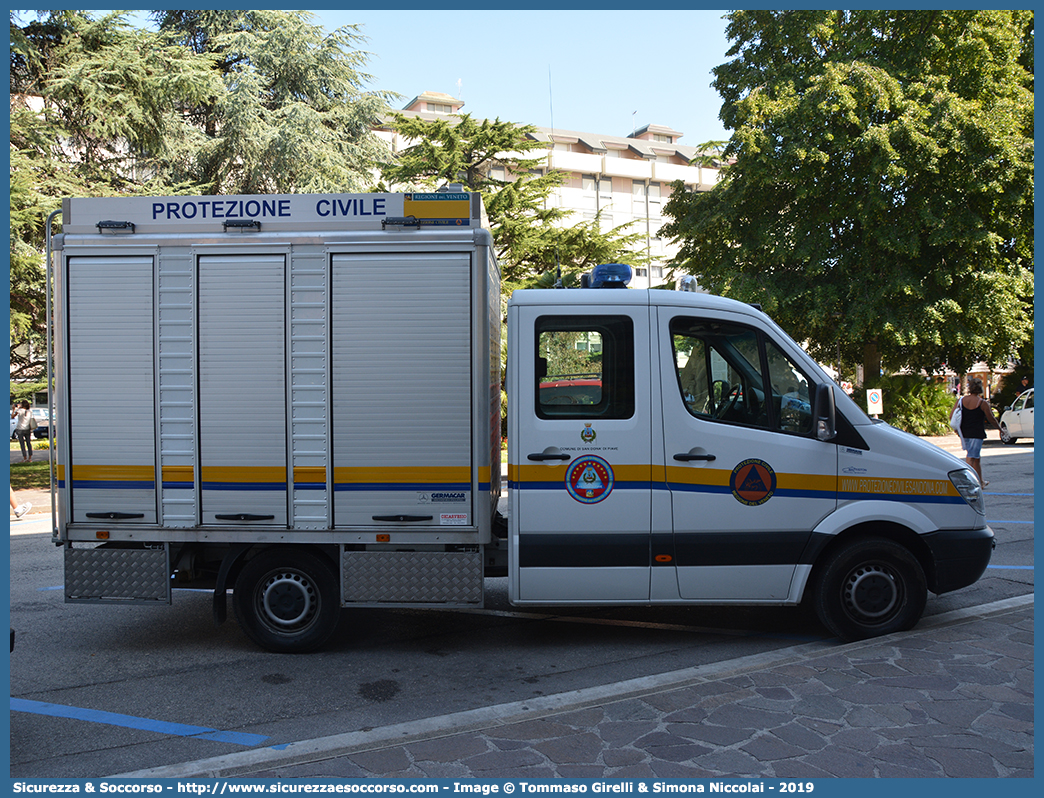 -
Protezione Civile
Comune di San Donà di Piave
Mercedes Benz Sprinter III serie
Allestitore Carrozzeria Battiston
Parole chiave: PC;P.C.;Protezione Civile;San;Donà;di;Piave;Mercedes;Benz;Sprinter;Battiston