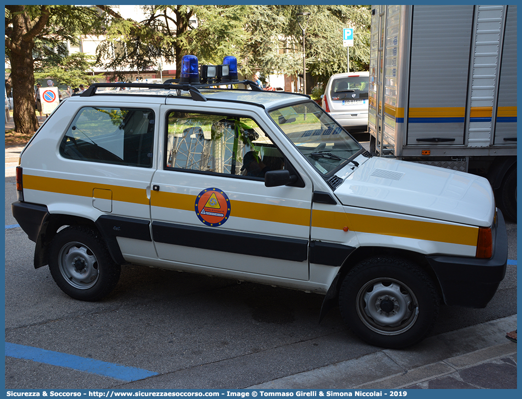 -
Protezione Civile
Comune di San Stino di Livenza
Fiat Panda 4x4 I serie
Parole chiave: PC;P.C.;Protezione;Civile;San Stino di Livenza;Fiat;Panda;4x4