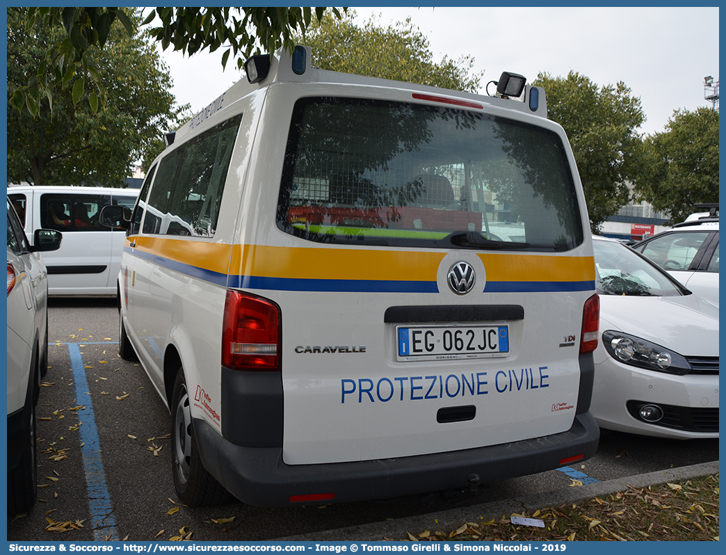 -
Protezione Civile
Prociv Italia
Coordinamento Regionale Veneto
Volkswagen Transporter T5 restyling
Allestitore Kofler Fahrzeugbau S.n.c.
Parole chiave: PC;P.C.;Protezione;Civile;Prociv;Italia;Coordinamento;Regionale;Veneto;Volkswagen;Transporter;T5;Kofler;Fahrzeugbau