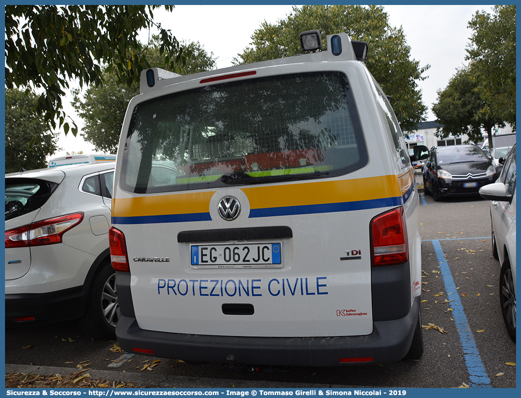 -
Protezione Civile
Prociv Italia
Coordinamento Regionale Veneto
Volkswagen Transporter T5 restyling
Allestitore Kofler Fahrzeugbau S.n.c.
Parole chiave: PC;P.C.;Protezione;Civile;Prociv;Italia;Coordinamento;Regionale;Veneto;Volkswagen;Transporter;T5;Kofler;Fahrzeugbau