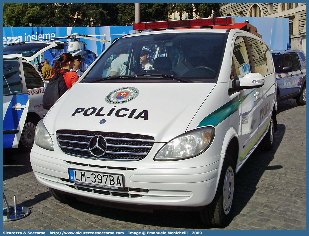 -
Slovenská republika
Policajný zbor Slovenskej republiky
Mercedes Benz V Class II generation
Parole chiave: Slovenská;republika;Policajný zbor;Policia;Mercedes Benz;V;Vito;Viano