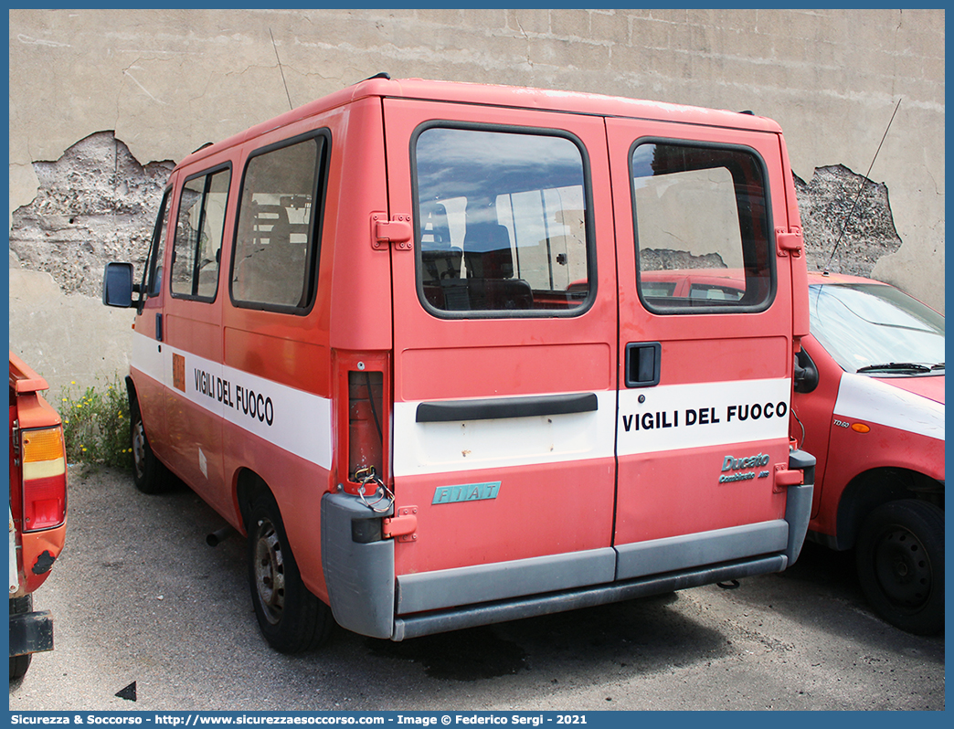 -
Corpo Nazionale Vigili del Fuoco
Fiat Ducato II serie
Parole chiave: VVF;V.V.F.;Corpo;Nazionale;Vigili;del;Fuoco;Bus;Minibus;Fiat;Ducato