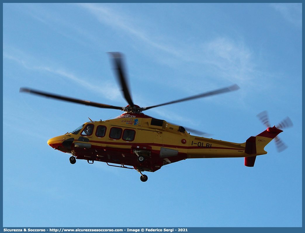 I-OLBI
118 Regione Sardegna
Agusta Westland AW139
Base di Olbia
ECHO LIMA 1
Parole chiave: 118;Regione;Sardegna;AREUS;A.R.E.U.S.;Airbus;Helicopters;Agusta;Westland;AW139;Olbia;Elicottero;Elisoccorso