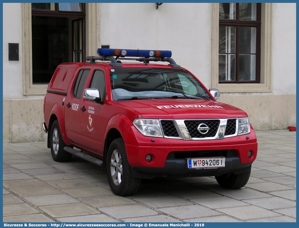 -
Republik Österreich
Feuerwher Hofburg
Nissan Pathfinder III generation
Parole chiave: Republik;Österreich;Feuerwher;Hofburg;Nissan;Pathfinder