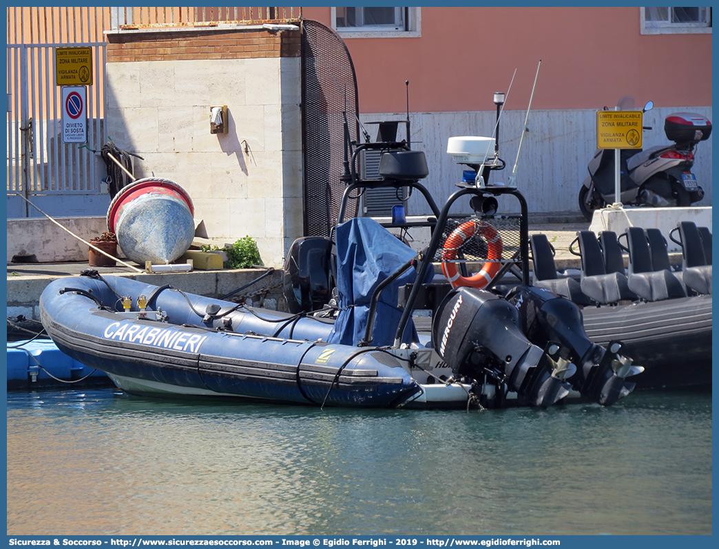 -
Arma dei Carabinieri
Servizio Navale
Battello Pneumatico
Parole chiave: CC;C.C.;Arma;Carabinieri;Servizio;Navale;Battello;Battelli;Pneumatico;Pneumatici;Gommone;Gommoni