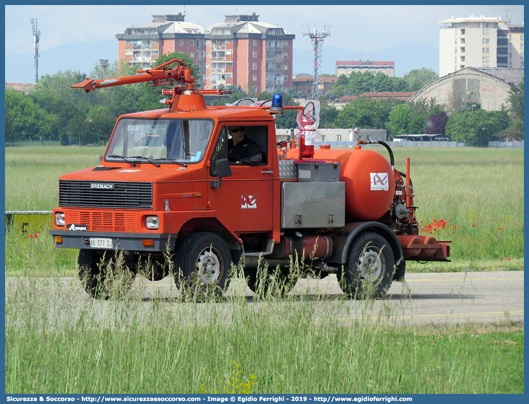 -
Aeroporto di Reggio Emilia
Bremach GR 3.5
Allestitore Rampini S.p.A.
Parole chiave: Antincendio;Aeroportuale;Bremach;GR;3.5;Rampini;Aeroporto;Reggio Emilia