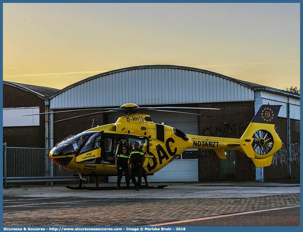 D-HHTS
Bundesrepublik Deutschland
ADAC Luftrettung
Eurocopter EC135 P2
"Christoph Europa 2"
Parole chiave: Repubblica;Federale;Germania;Bundesrepublik;Deutschland;ADAC;Eurocopter;EC135P2;Christoph