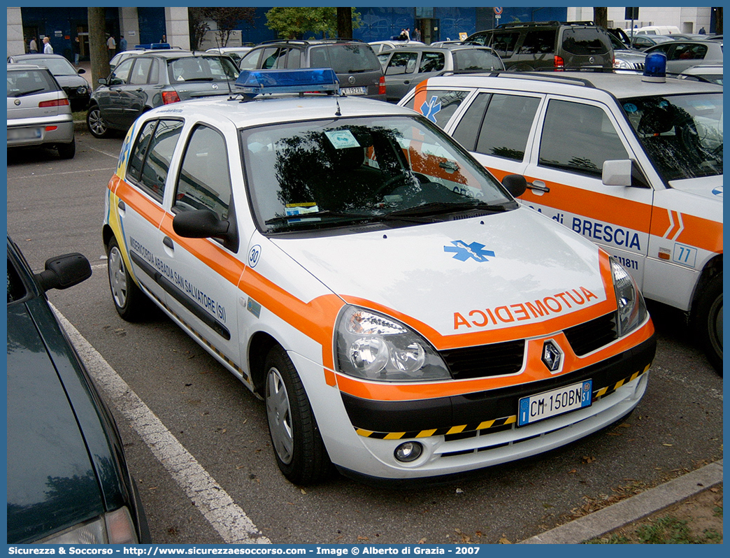 30
Misericordia di Abbadia San Salvatore
Renault Clio III serie
Allestitore CEVI S.n.c.
Parole chiave: Misericordie;Misericordia;Abbadia;San Salvatore;Renault;Clio;CEVI;C.E.V.I.;Carrozzeria;Europea