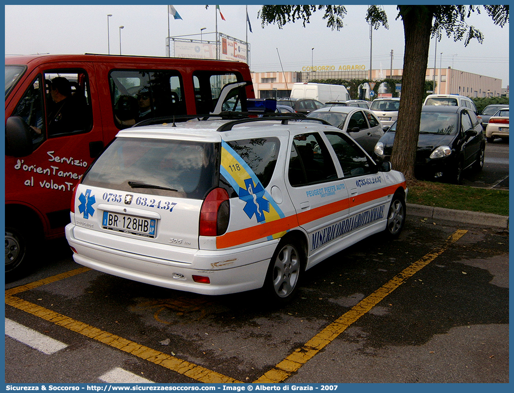 10
Misericordia Grottammare
Peugeot 306 Break III serie
Parole chiave: Misericordie;Misericordia;Peugeot;306;Break;Grottammare