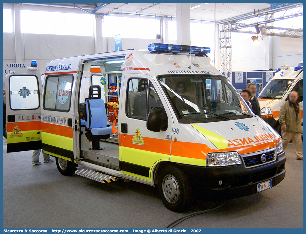 82
Misericordia Pescia
Fiat Ducato II serie restyling
Allestitore MAF S.n.c.
Parole chiave: Misericordie;Misericordia;Ambulanza;Autoambulanza;Fiat;Ducato;MAF;M.A.F.;Mariani;Alfredo;Pescia