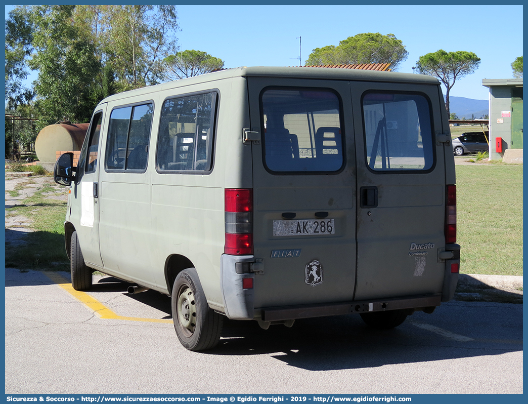 AM AK286
Aeronautica Militare Italiana
Fiat Ducato II serie
Parole chiave: AMI;A.M.I.;Aeronautica;Militare;Italiana;Fiat;Ducato