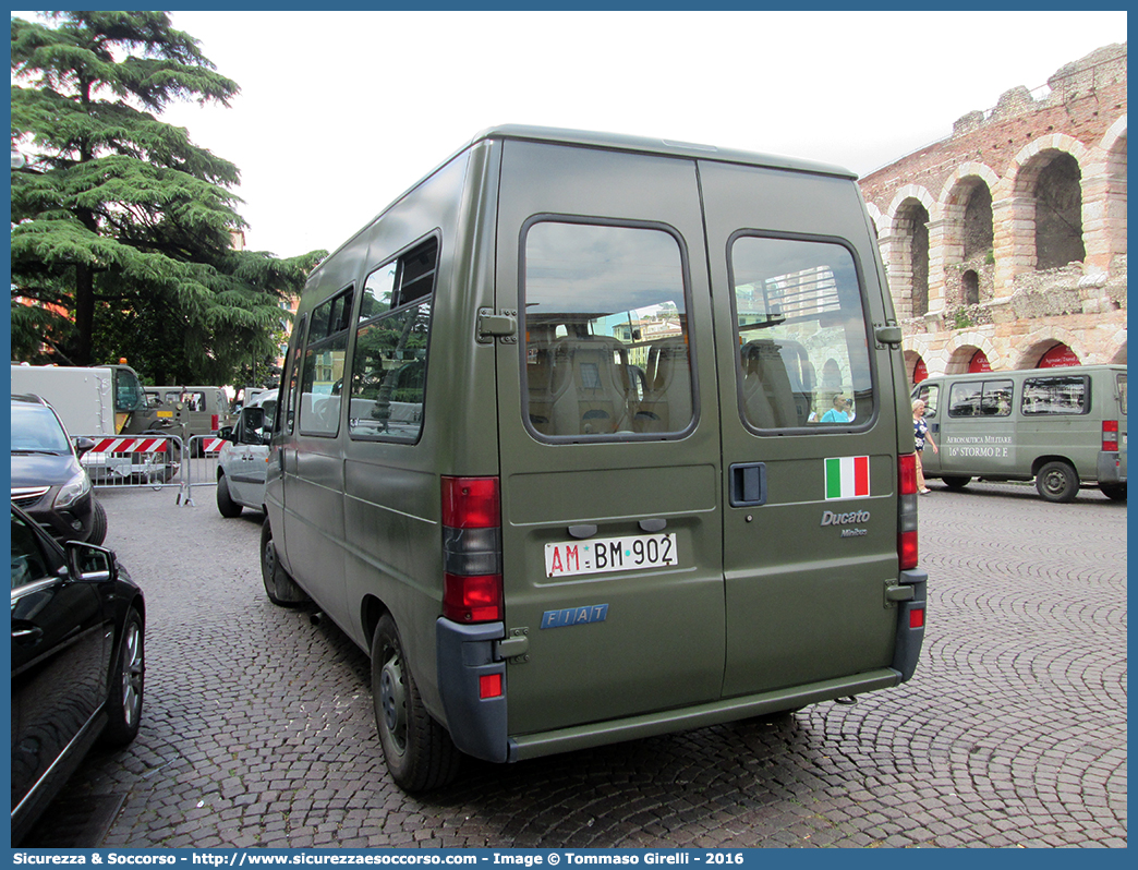 AM BM902
Aeronautica Militare Italiana
Fiat Ducato II serie
Parole chiave: AMI;A.M.I.;Aeronautica;Militare;Italiana;Fiat;Ducato