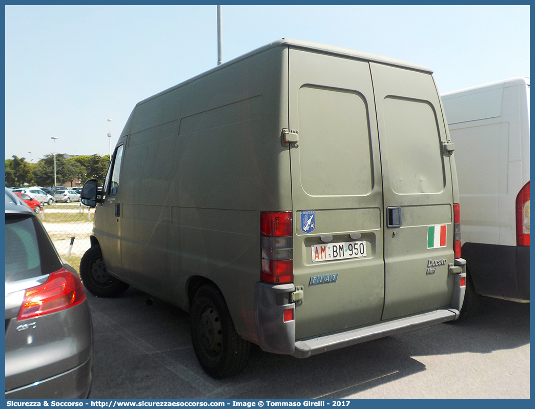 AM BM950
Aeronautica Militare Italiana
Fiat Ducato II serie
Parole chiave: AMI;A.M.I.;Aeronautica;Militare;Italiana;Fiat;Ducato