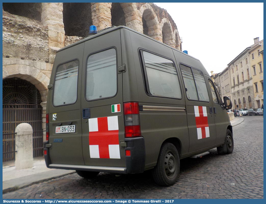 AM BN033
Aeronautica Militare Italiana
Servizio Sanitario
Fiat Ducato II serie
Allestitore Bollanti S.r.l.
Parole chiave: A.M.I.;AMI;Aeronautica;Militare;Italiana;Servizio;Sanitario;Fiat;Ducato;Bollanti