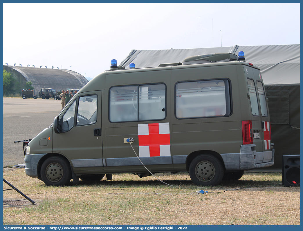 AM CC194
Aeronautica Militare Italiana
Servizio Sanitario
Fiat Ducato II serie restyling
Allestitore Bollanti S.r.l.
Parole chiave: AMI;A.M.I.;Aeronautica;Militare;Italiana;Servizio;Sanitario;Fiat;Ducato;Bollanti