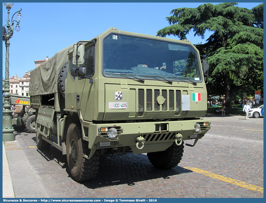 AM CC405
Aeronautica Militare Italiana
Astra SMR 44.30 BAD 4x4

Parole chiave: AMI;A.M.I.;Aeronautica;Militare;Italiana;Astra;SMR;44.30;BAD;4x4