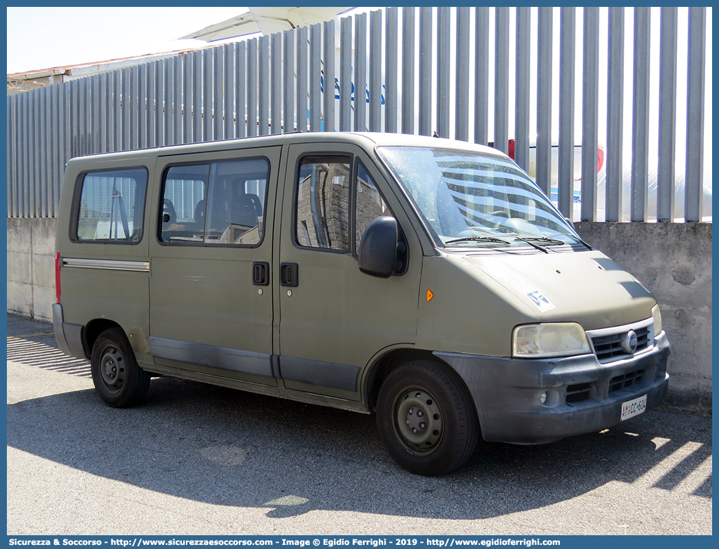 AM CC604
Aeronautica Militare Italiana
Fiat Ducato II serie restyling
Parole chiave: AMI;A.M.I.;Aeronautica;Militare;Italiana;Fiat;Ducato