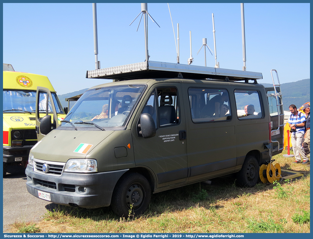 AM CC719
Aeronautica Militare Italiana
Fiat Ducato II serie restyling
I° Reparto Tecnico Comunicazioni
Gruppo Manutenzione
Aeroporto Linate
Parole chiave: AMI;A.M.I.;Aeronautica;Militare;Italiana;Fiat;Ducato;Telecomunicazioni;Tecnico;Comunicazioni;Gruppo;Manutenzione