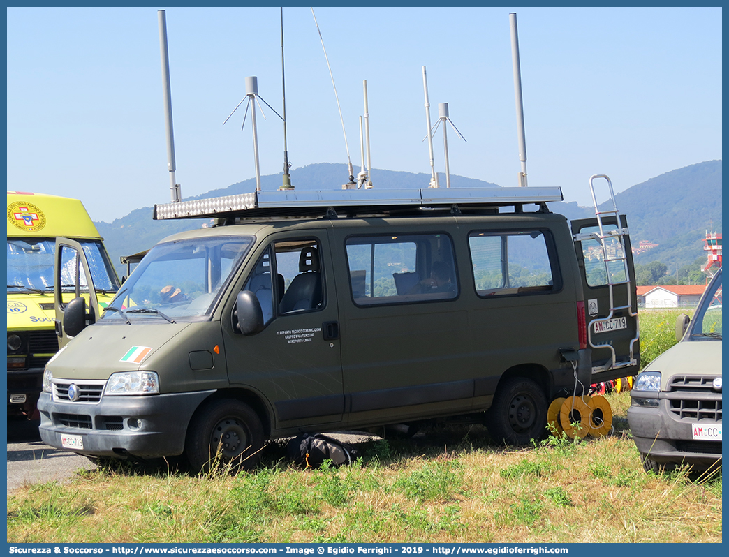 AM CC719
Aeronautica Militare Italiana
Fiat Ducato II serie restyling
I° Reparto Tecnico Comunicazioni
Gruppo Manutenzione
Aeroporto Linate
Parole chiave: AMI;A.M.I.;Aeronautica;Militare;Italiana;Fiat;Ducato;Telecomunicazioni;Tecnico;Comunicazioni;Gruppo;Manutenzione