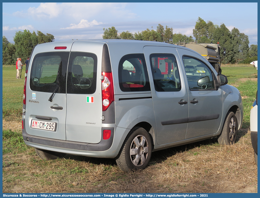 AM CM295
Aeronautica Militare Italiana
Renault Kangoo II serie
Parole chiave: AMI;A.M.I.;Aeronautica;Militare;Italiana;Renault;Kangoo