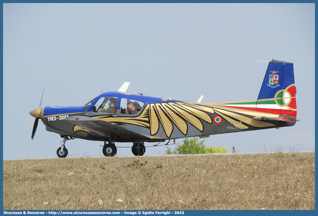 MM62004
Aeronautica Militare Italiana
SIAI-Marchetti S208M
(variante)
Parole chiave: AM;A.M.I.;Aeronautica;Militare;Italiana;SIAI;Marchetti;S208M