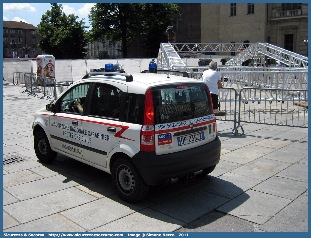 -
Associazione Nazionale Carabinieri
Torino
Fiat Nuova Panda I serie restyling
Parole chiave: ANC;A.N.C.;Associazione;Nazionale;Carabinieri;Torino;Fiat;Panda