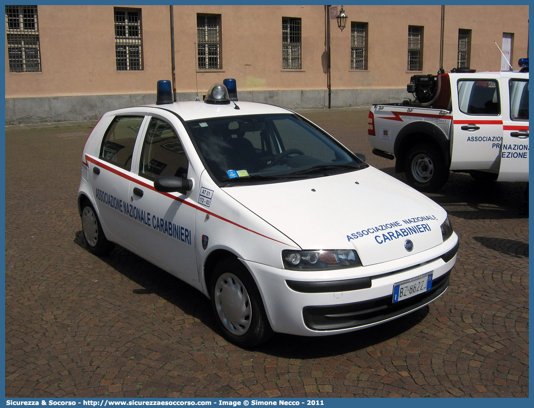 -
Associazione Nazionale Carabinieri
Fiat Punto II serie
Parole chiave: ANC;A.N.C.;Associazione;Nazionale;Carabinieri;Fiat;Punto