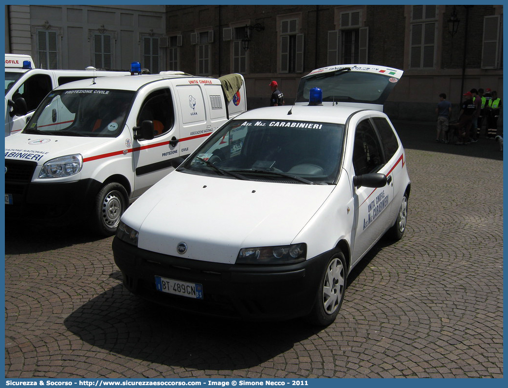 -
Associazione Nazionale Carabinieri
Fiat Punto Van II serie
Parole chiave: ANC;A.N.C.;Associazione;Nazionale;Carabinieri;Fiat;Punto;Van