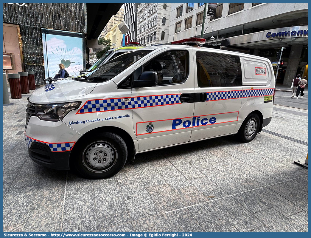 -
Commonwealth of Australia
Queensland Police
Hyundai Starex II generation II facelift
Parole chiave: Commonwealth;Australia;Queensland;Police;Hyundai;Starex