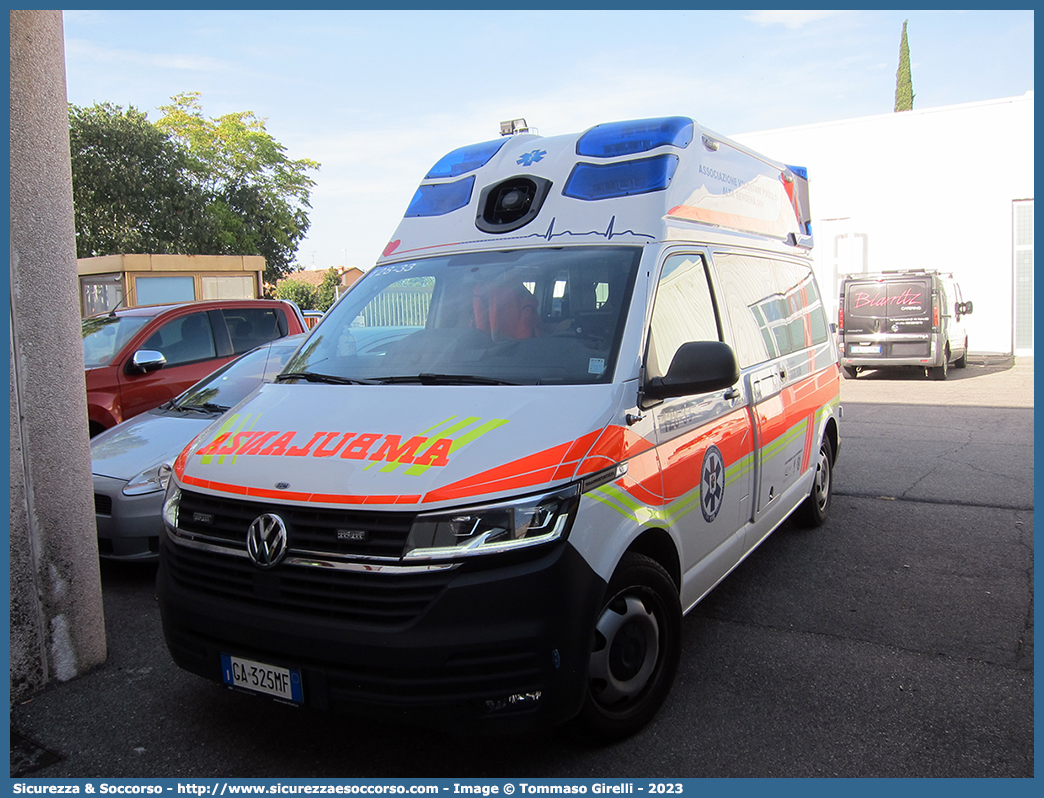 128-33
Associazione Volontari Pinzolo 
Alta Rendena ODV
Volkswagen Transporter T6.1
Allestitore EDM S.r.l.
Parole chiave: Associazione;Volontari;Pinzolo;Alta Rendena;Ambulanza;Volkswagen;Transporter;T6.1;EDM