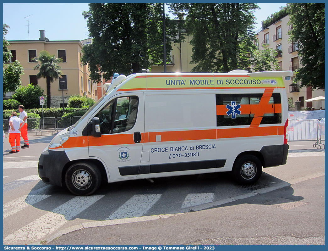 108
Croce Bianca di Brescia
Fiat Ducato III serie
Allestitore Orion S.r.l.
Parole chiave: Croce;Bianca;Brescia;Fiat;Ducato;Ambulanza;Autoambulanza;Orion