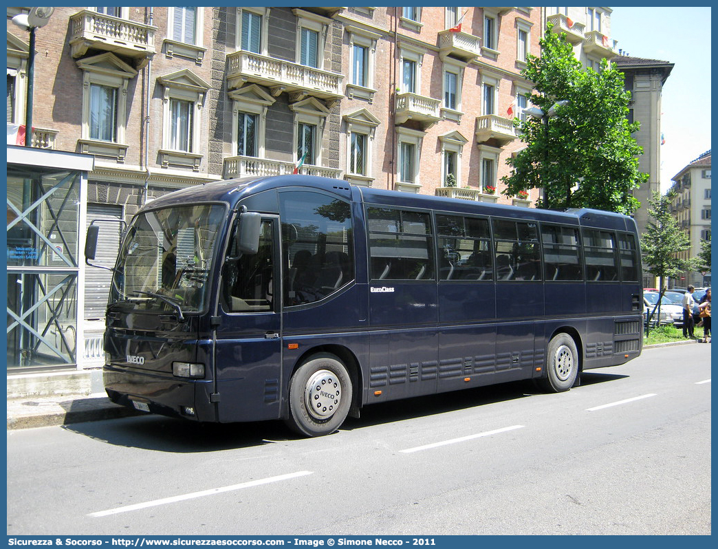 CC AN115
Arma dei Carabinieri
Iveco Orlandi EuroClass
Parole chiave: CC;C.C.;Arma;Carabinieri;Bus;Minibus;Iveco;Orlandi;EuroClass